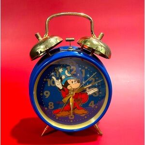 Vintage Mickey Mouse double chime alarm clock.